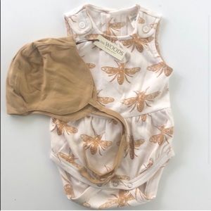 Kate Quinn bee outfit